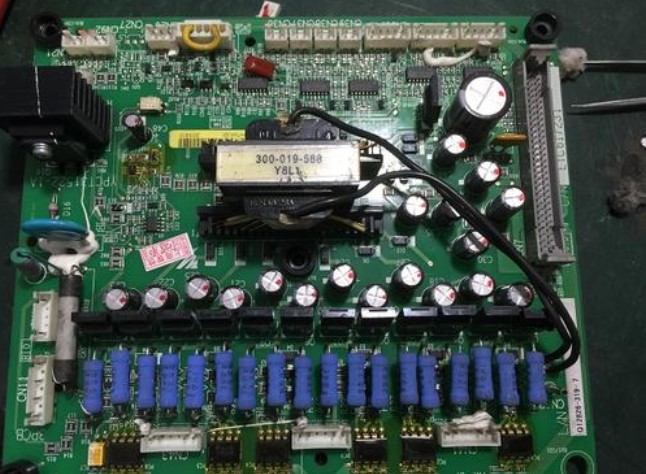 “三科變頻器”