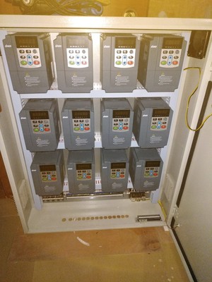 “三科變頻器”